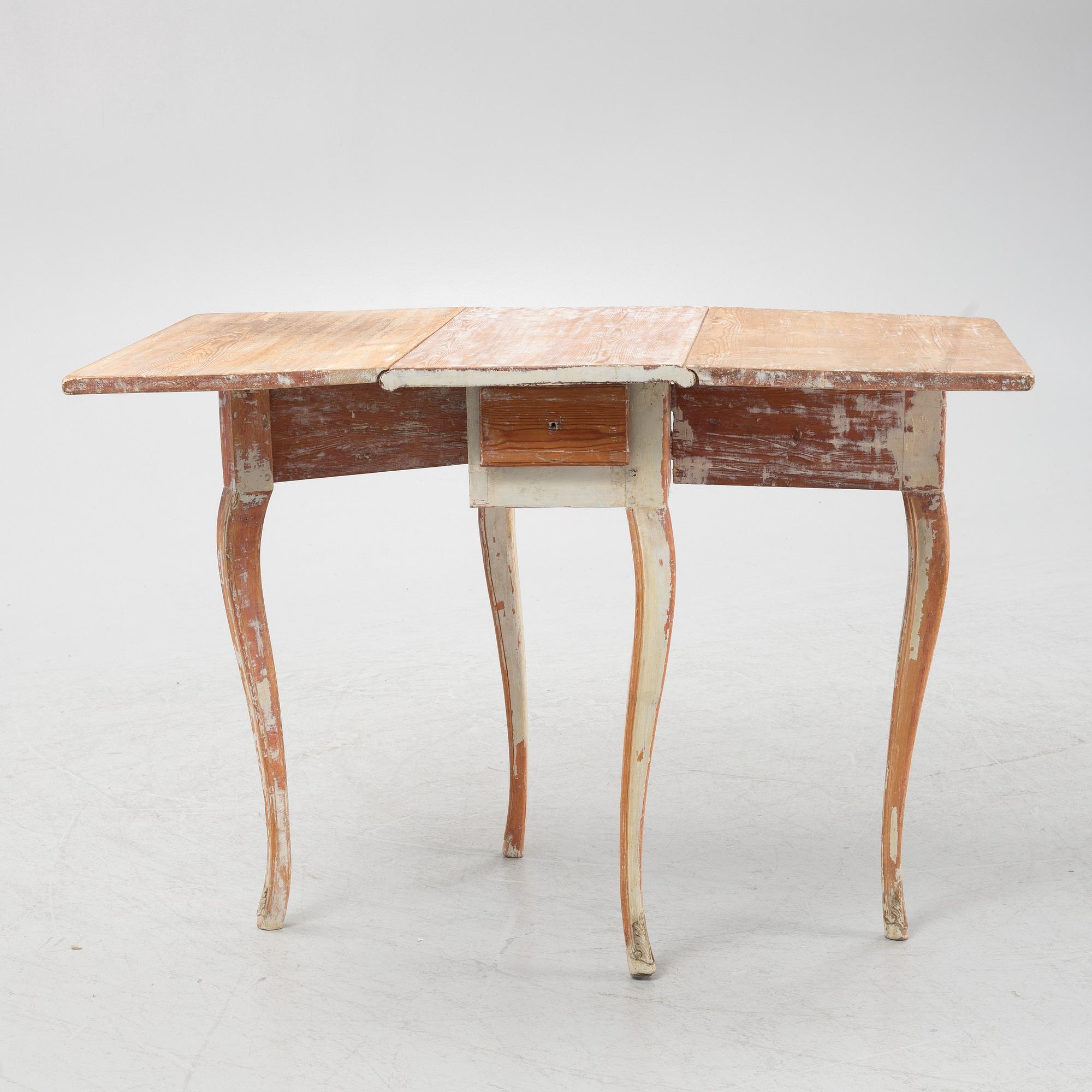 A swedish rococo gate-leg table, later part of the 18th century.