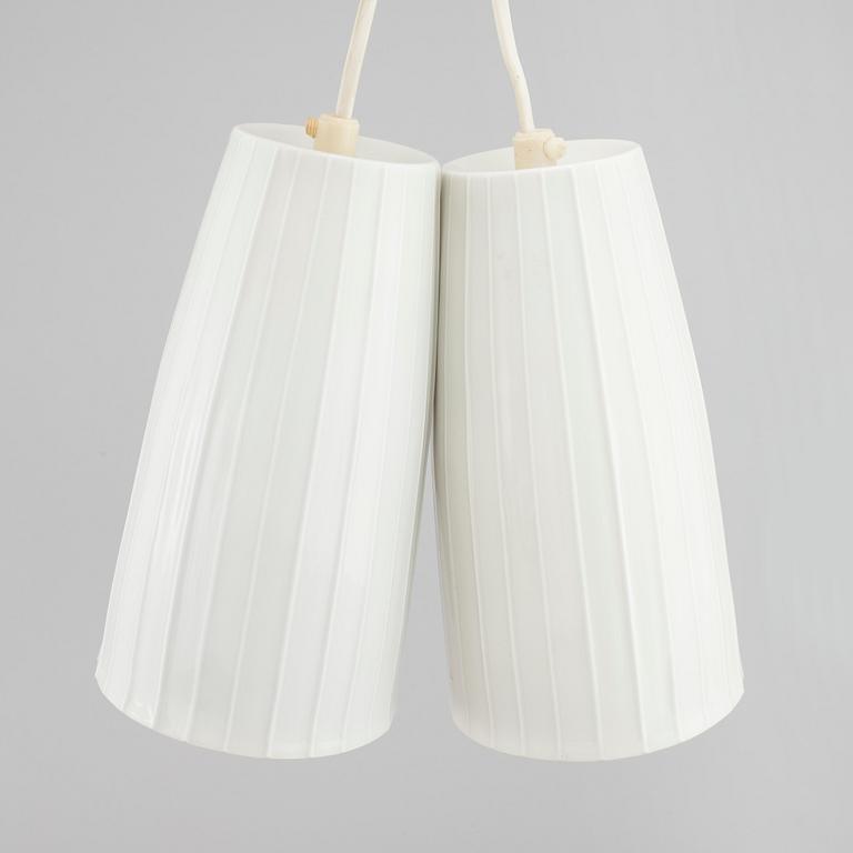 CARL-HARRY STÅLHANE, ett par fönsterlampor, porslin, Rörstrand, 1954-55.