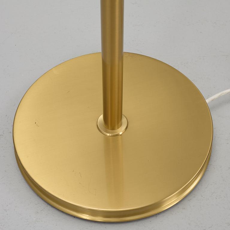 Josef Frank, Floor lamp, "Stora Kamelen", model 2368/2148, Svenskt Tenn.