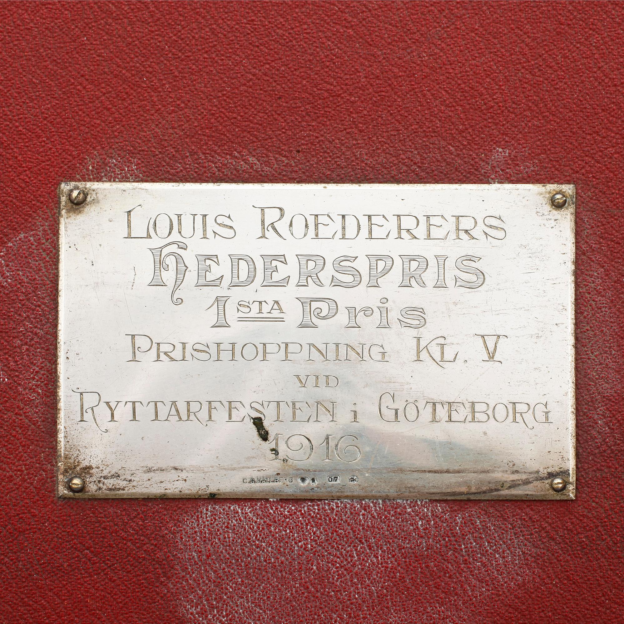 CHAMPAGNEKUPOR, 12 st, silver, C.G. Hallberg, Stockholm, 1916. Tot vikt 879 g.