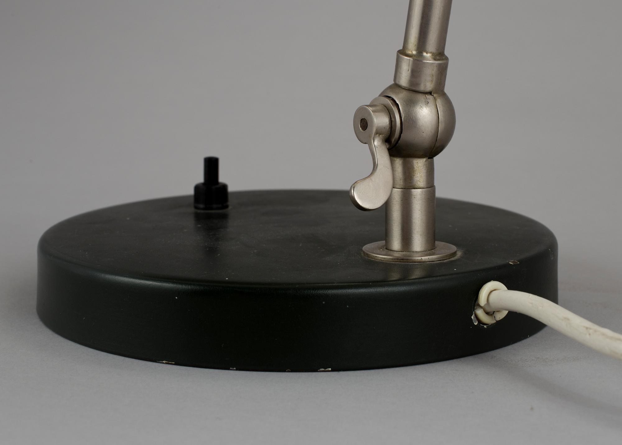 BORDSLAMPA, 1930/40-tal.