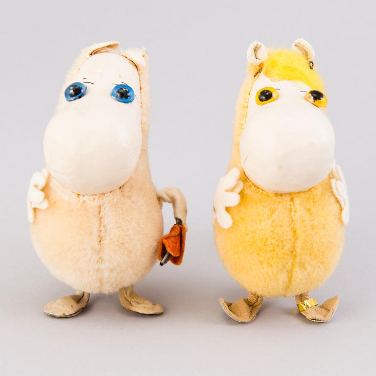 Two 1950-60s Atelier Fauni Moomin characters, Finland.