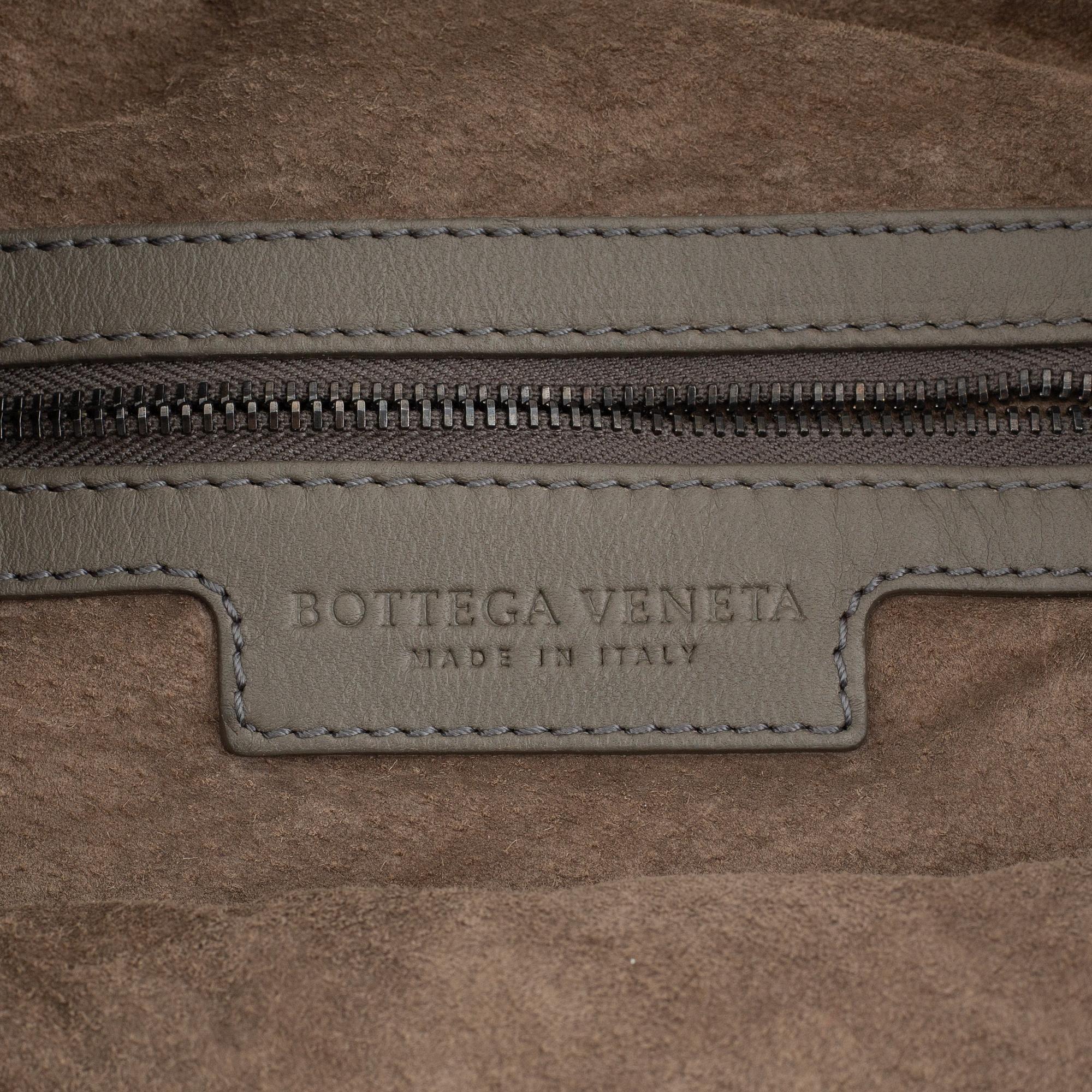 Bottega Veneta, bag "Hobo Bag".
