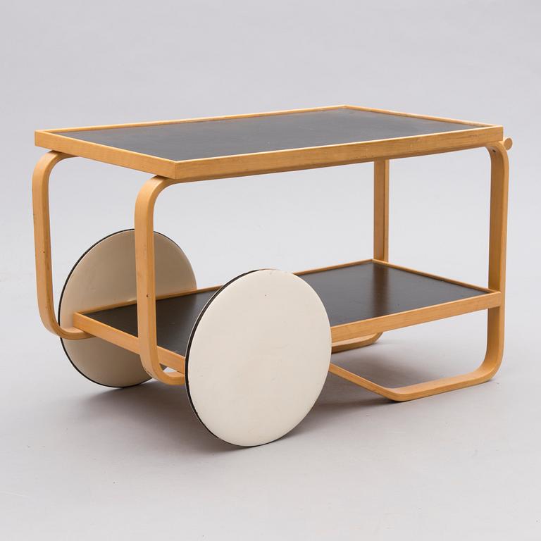 ALVAR AALTO, tarjoiluvaunu, malli 901, Artek 1960-luvun loppu.