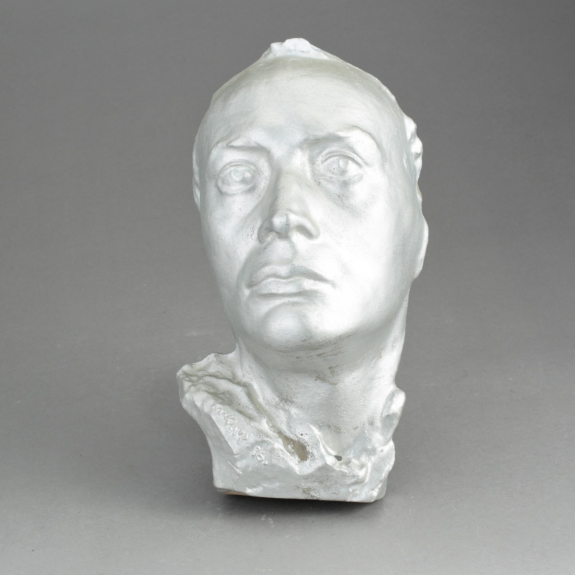 SKULPTUR, gips, Michail Katz, signerad och daterad 1936. Föreställande Gösta Ekman d.ä.