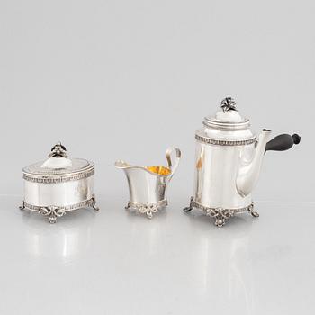 A Swedish silver Gustavian style coffee service, mark of JE Torsk, Stockholm 1908.
