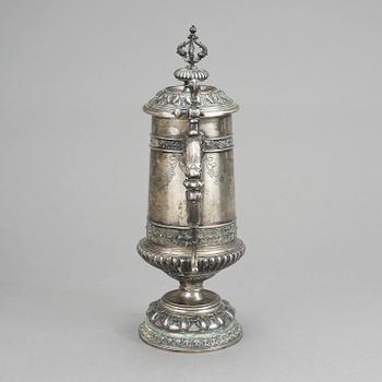 STOP, silver, Nyrenässans, otydliga stämplar, möjligen Göteborg 1885. Vikt ca 575 gram.