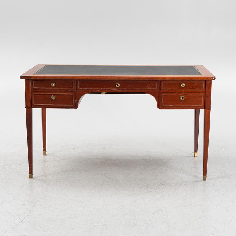 Skrivbord, Georgiansk stil, GR Möbler AB, Tibro, 1900-talets andra hälft.