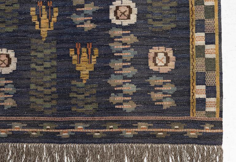 Märta Måås-Fjetterström, a drape, flat weave, c 203 x 120 cm, signed MMF.