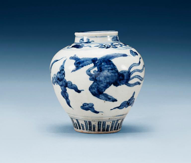 KRUKA, porslin. Ming dynastin, 1500-tal.