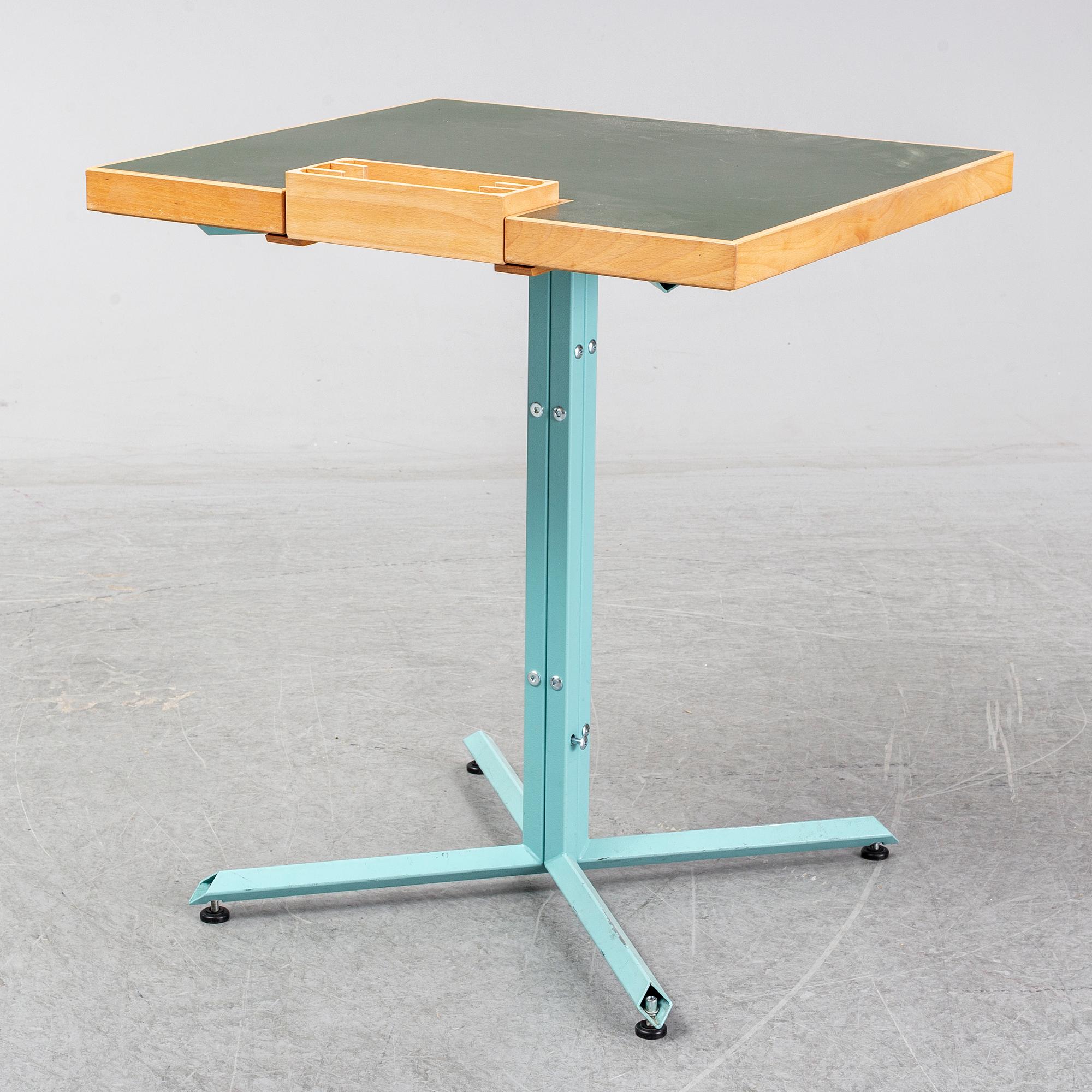 UGLYCUTE, table, Woodstockholm.