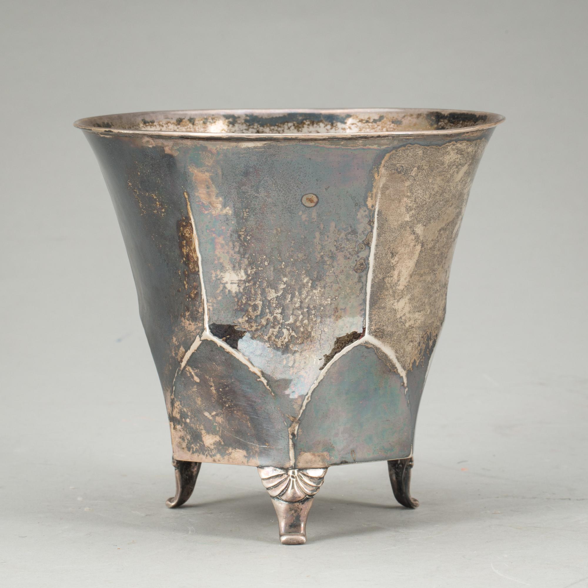 YTTERFODER, silver. G.A.B, 1926. Ca 310g.