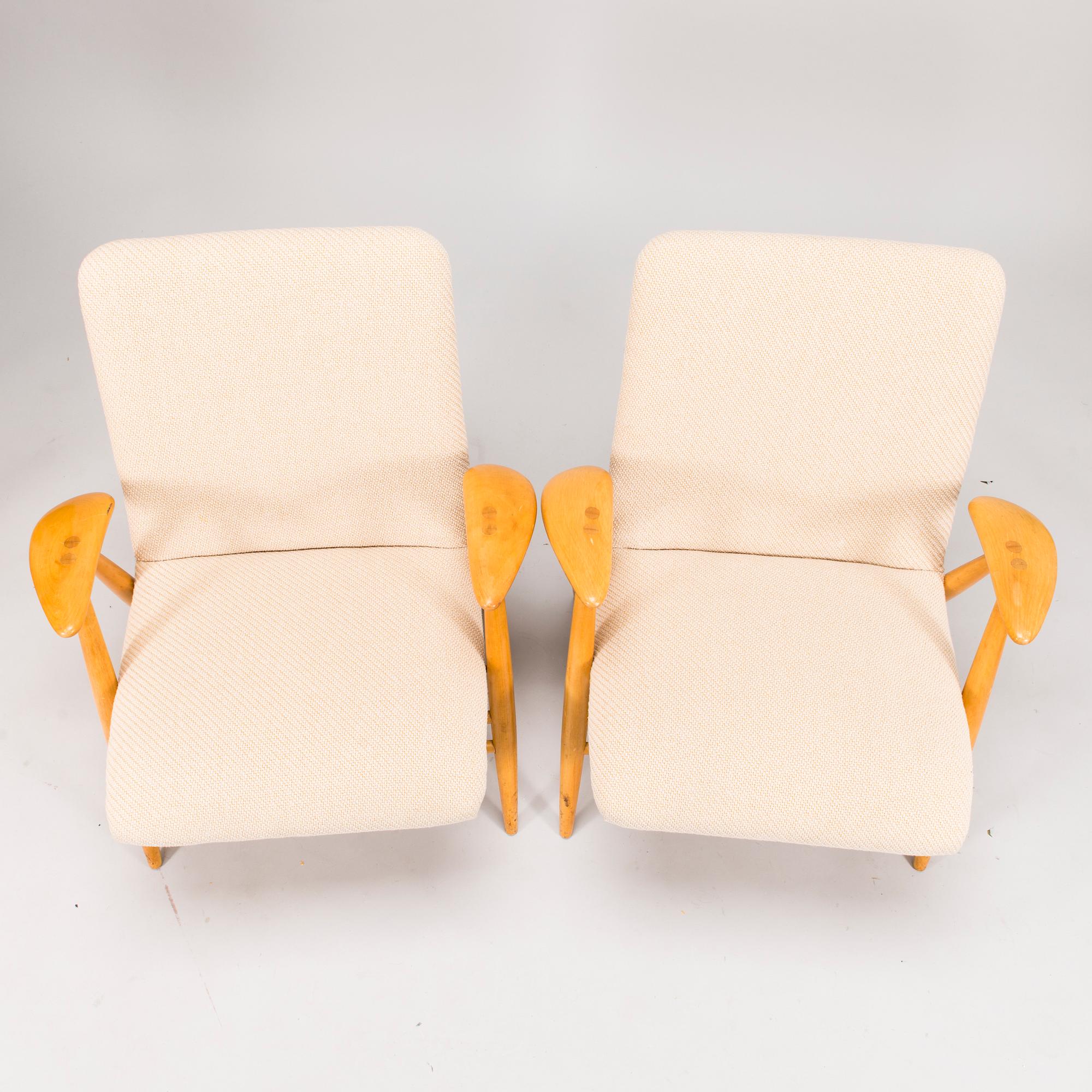 Ilmari Tapiovaara, Nojatuolipari, 2468, "Eve", Asko. Suunniteltu 1960.