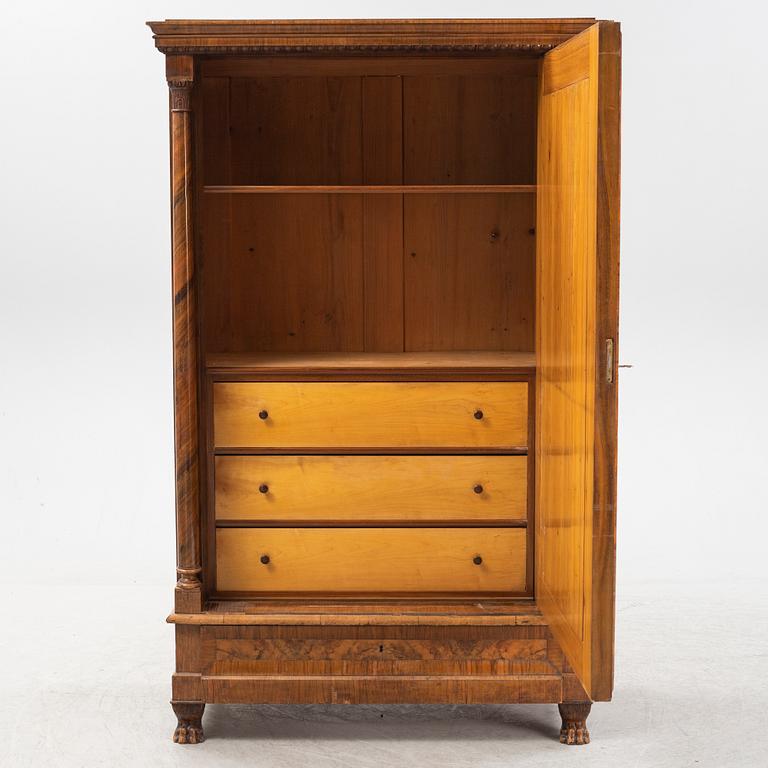 Klädskåp, 1800-tal.