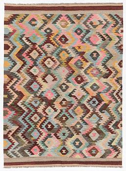 A Kelim carpet, c. 240 x 178 cm.