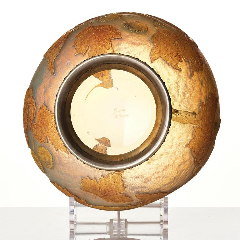 Daum Frères, an "Aurore" (Boule cabossée) Art Nouveau cameo glass bowl by Jacques Gruber, Nancy, France, 1890s.