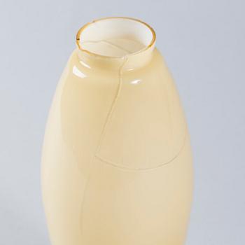 VÄGGLAMPOR, ett par, Paavo Tynell för Idman, Finland, 1950-tal.