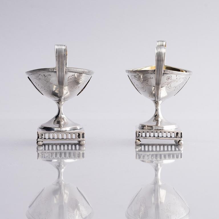A pair of Swedish early 19th century silver salt-cellars, marks of Pehr Zethelius, Stockholm 1805.