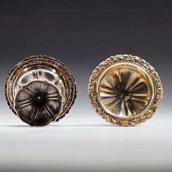 SALTKAR, ett par, silver, Helsingfors 1842, Fredrik Strömsten 1813-60.