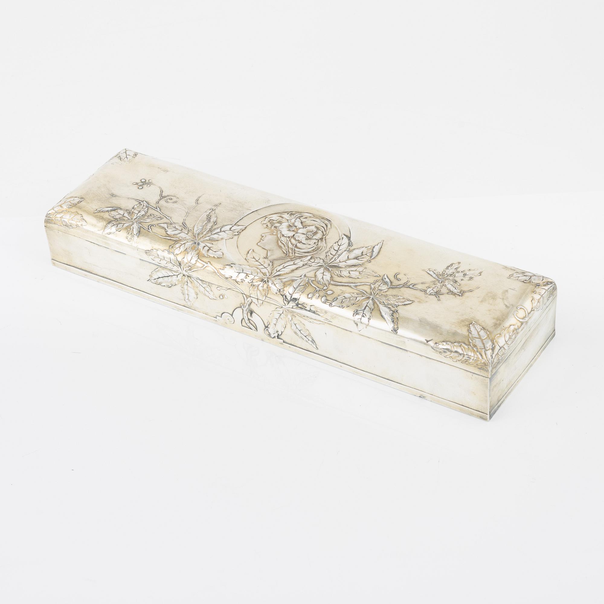 An early 20th century silver plated box, Art Nouveau, Orivit Metallwarenfabrik, Germany.