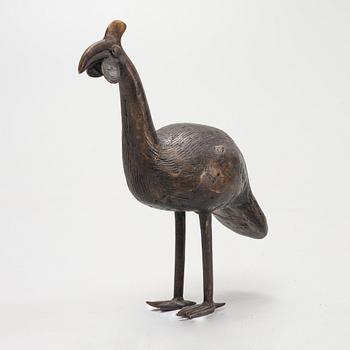 Twelve sculptures, reportedly from Makonde, Tanzania, Luba, Congo, and moore, from the second half of the 20:th century.