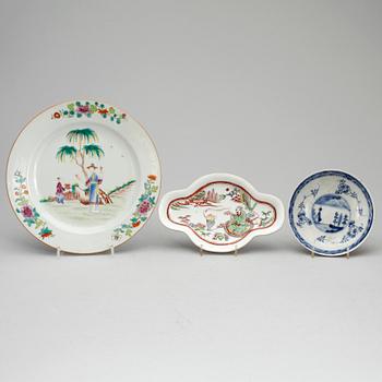 PARTI PORSLIN, Qing dynastin - modern tillverkning.