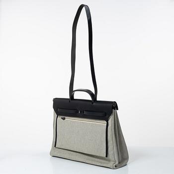 Hermès, Bag, “Herbag Zip Pegase”.