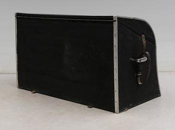 RESEKOFFERT, 1900-talets första hälft.
