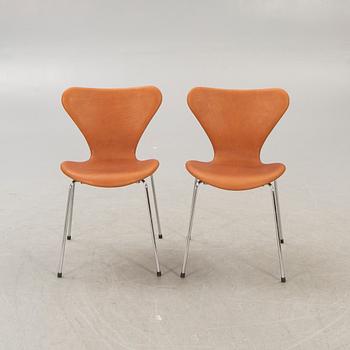 Arne Jacobsen, chairs, 6 pcs, "Sjuan", for Fritz Hansen, Denmark.