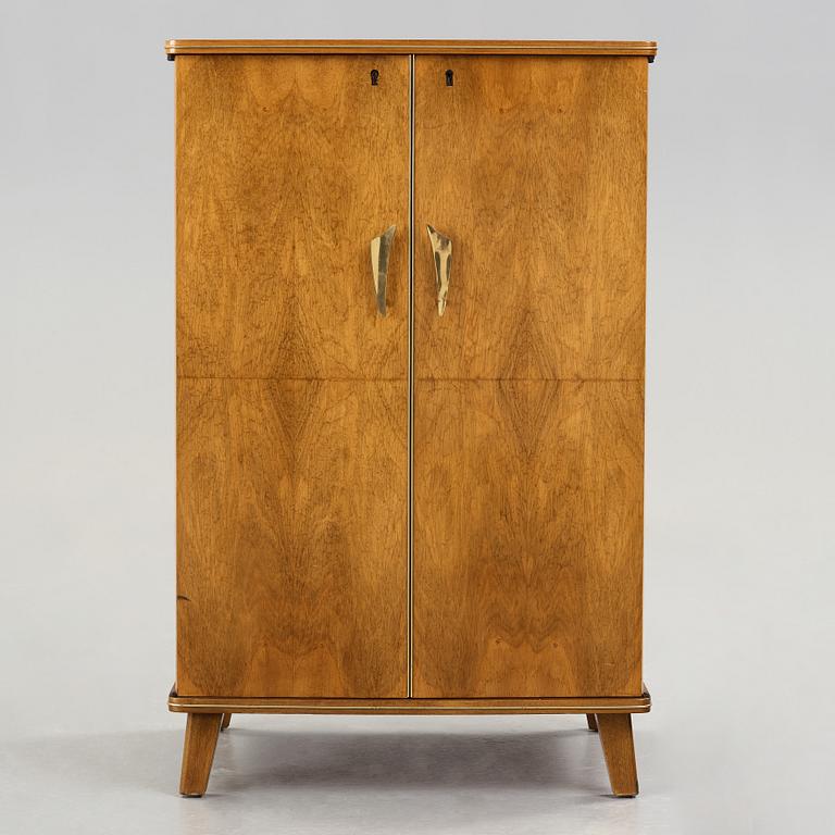 A mid 20th century cabinet.