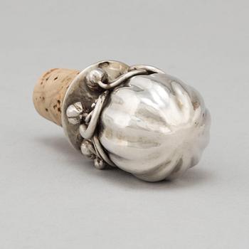 GEORG JENSEN, a silver plug for a decater, Denmark, 1915-27.