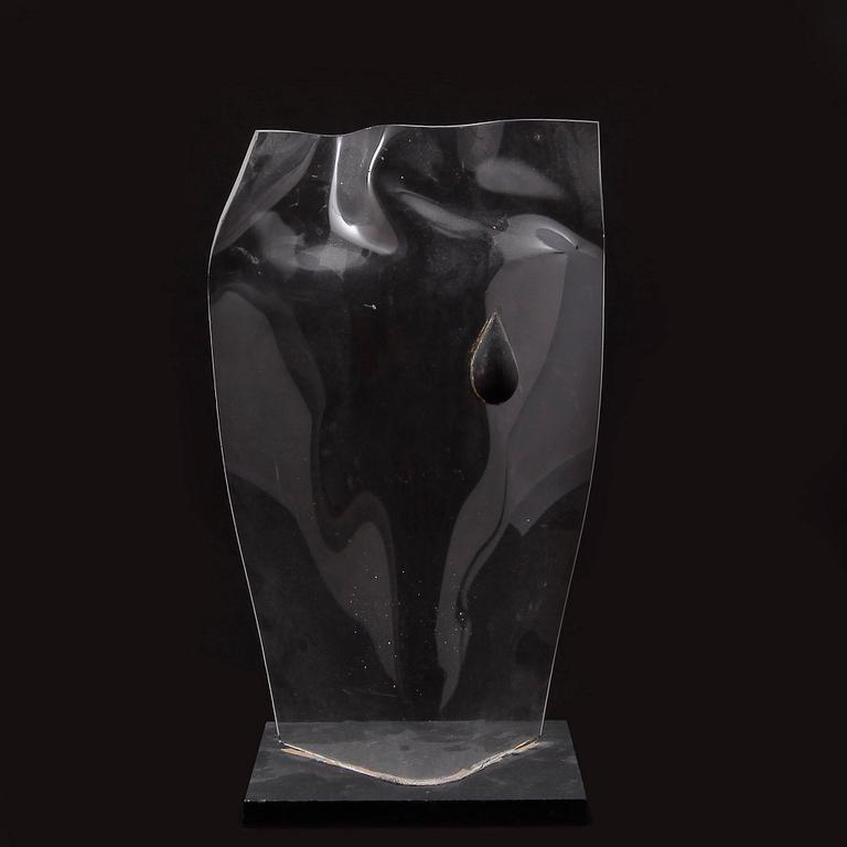 LARS ROLF, skulptur, plexiglas, osignerad.