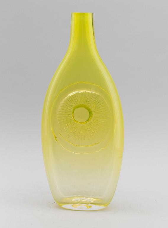 VAS, glas, "Yellow Sun", Morgan Persson, Målerås, 2013.