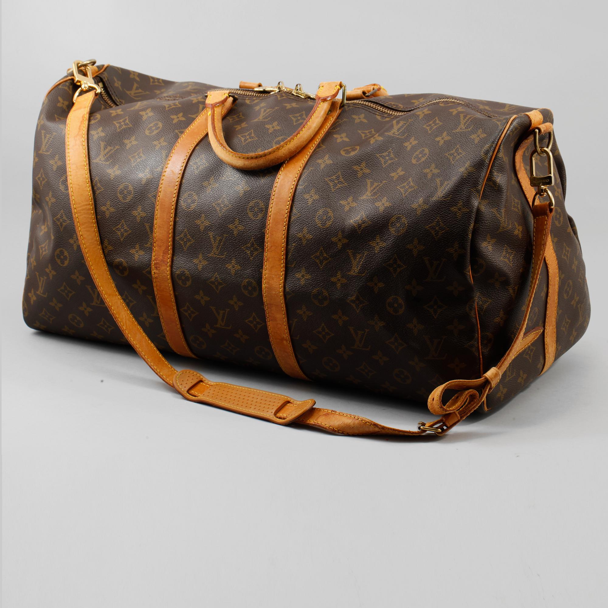 VÄSKA, "Keepall Bandouliere 55", Louis Vuitton.