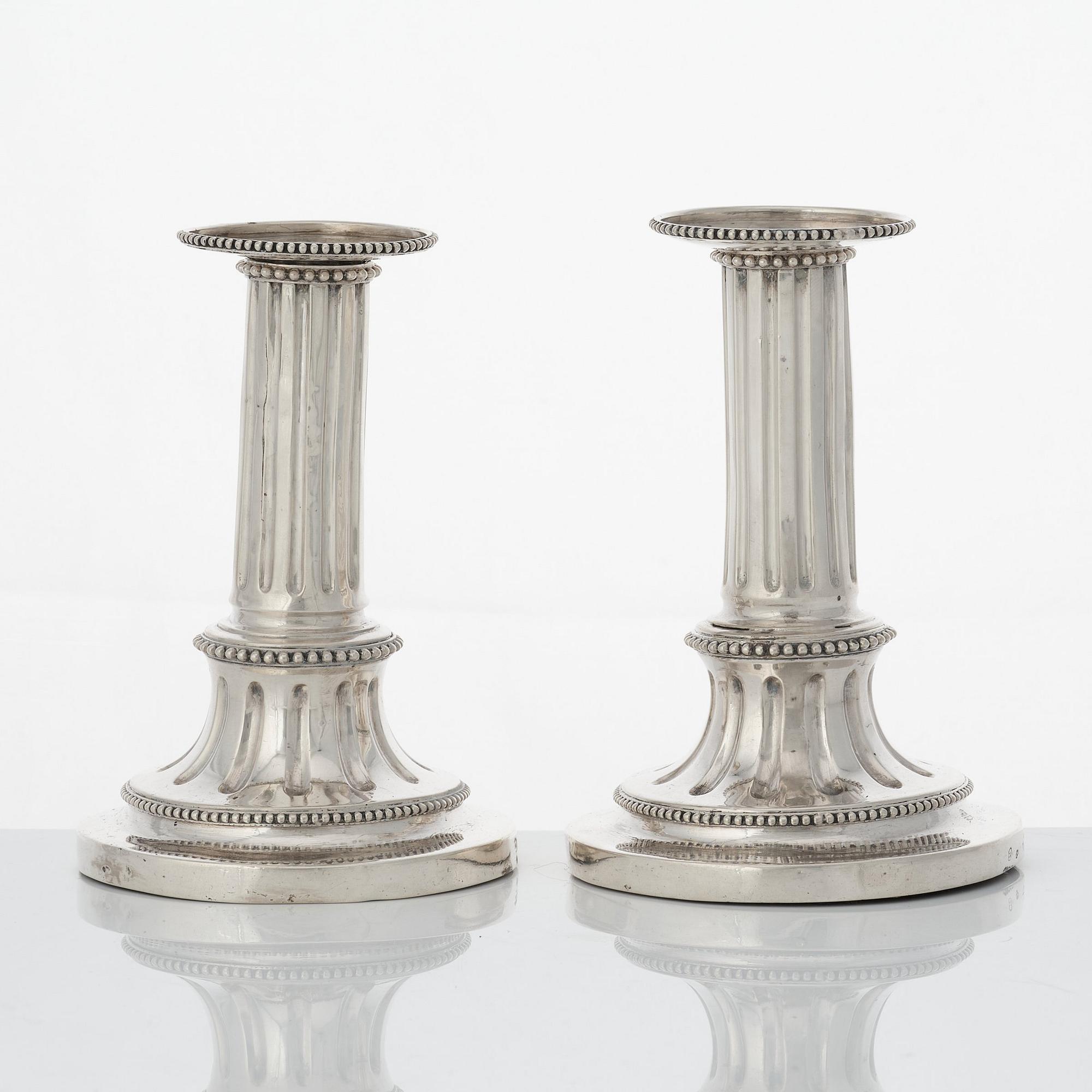 Johan Henrik Schvart, ljusstakar, s k resestakar, ett par, silver, Karlskrona 1789. Gustavianska.