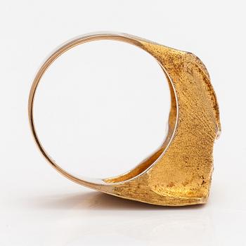 Björn Weckström, A 14K gold ring "Gold peak". Lapponia 1972.