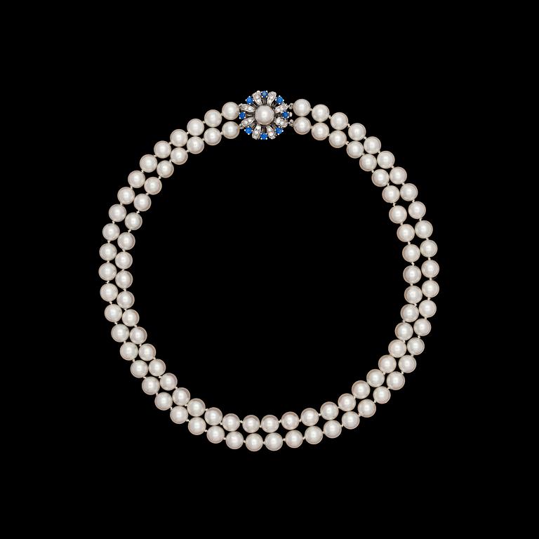 A two strand cultured pearl necklace, 8 mm.