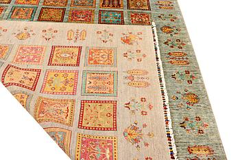 A Ziglar carpet a. 279 x 210 cm.