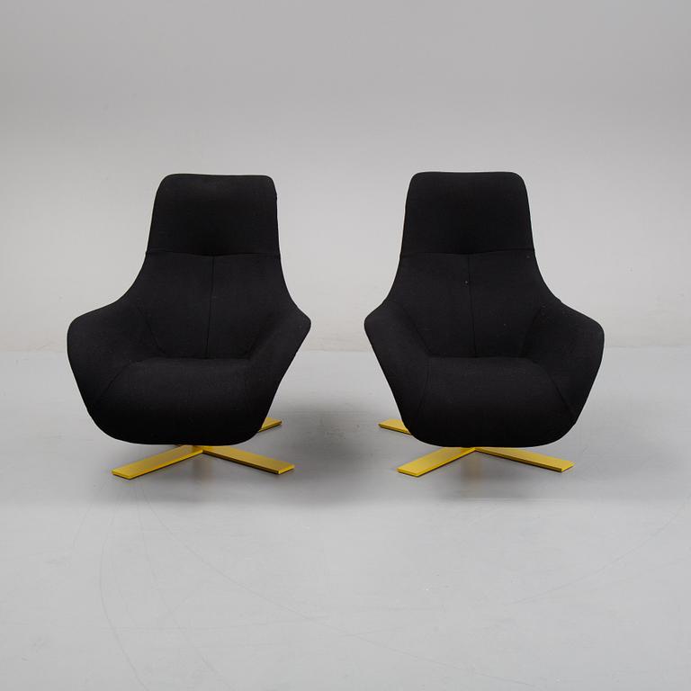 Antonio Citterio, a pair of 'Mart' easy chairs, B&B Italia.