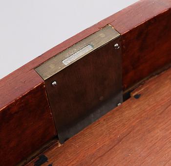 SKRIVBORD, rokokostil, 1900-talets första hälft.