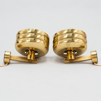 Hans-Agne Jakobsson, a pair of mid-20th century 'V361' wall lights for AB Markaryd.