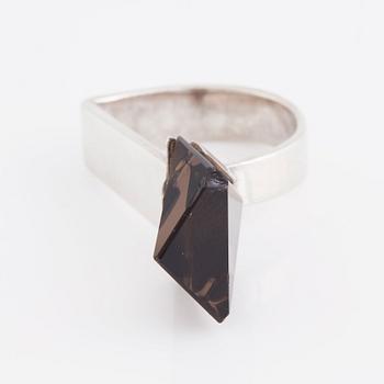 Rey Urban, a sterling silver ring with a faceted smoky quartz,  Stockholm 1985.