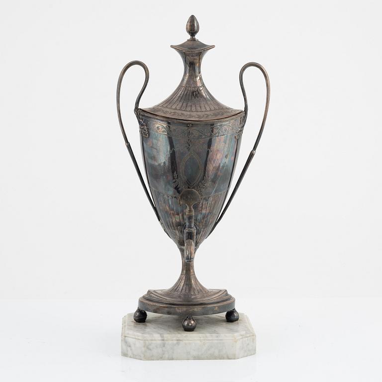 A silver plated samovar, around the year 1900.
