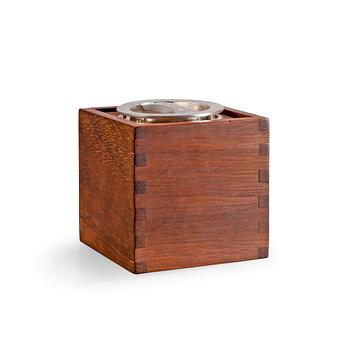 62. Bertel Gardberg, A TEA BOX.