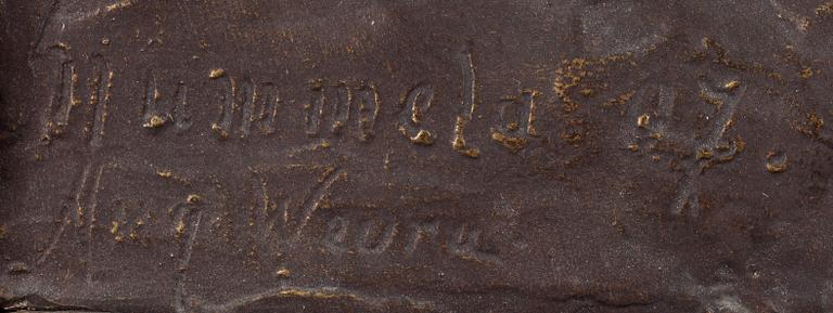 AUKUSTI VEURO, kipsireliefi, signeerattu ja päivätty Nummela -07.