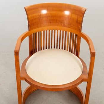 FRANK LLOYD WRIGHT, ARMCHAIR, modellnr 606 "Barrel Chair", Cassina 1980-tal.