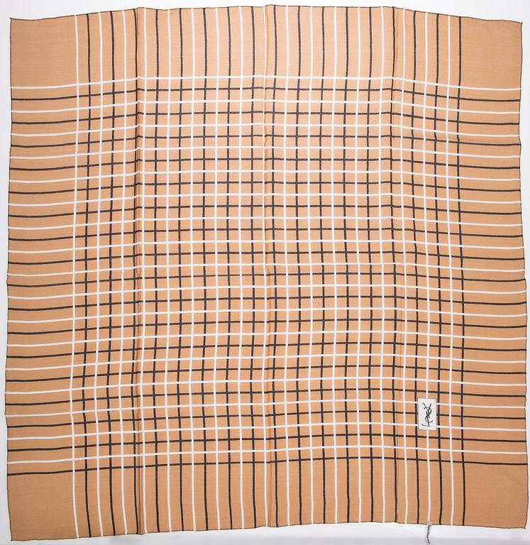 SCARFAR, 2 st, Yves Saint Laurent.