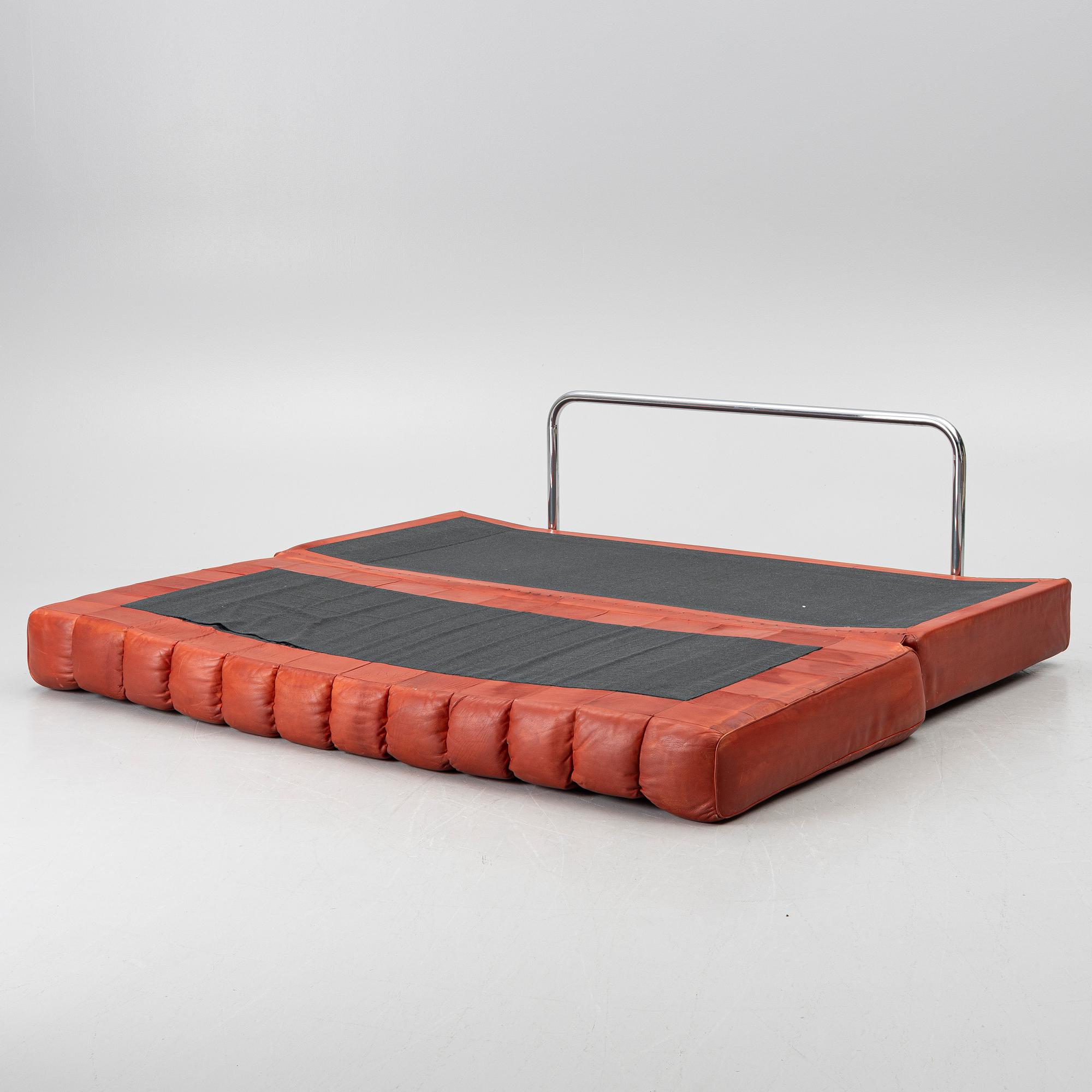 A 'DS-85" sofa, de Sede, Switzerland.