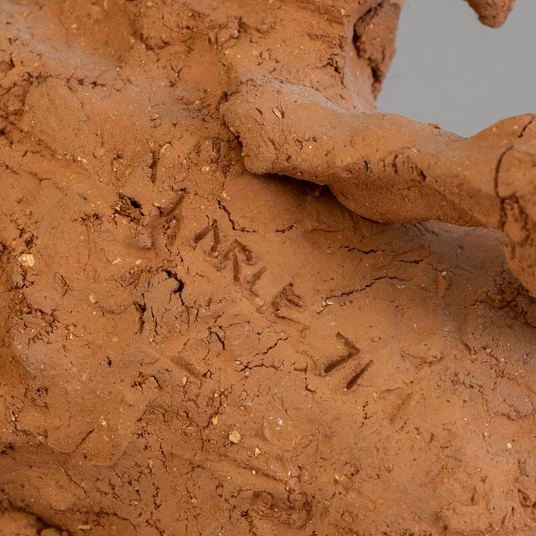 ASMUND ARLE, Sculpture, terracotta, signed A. arle and dated -71.