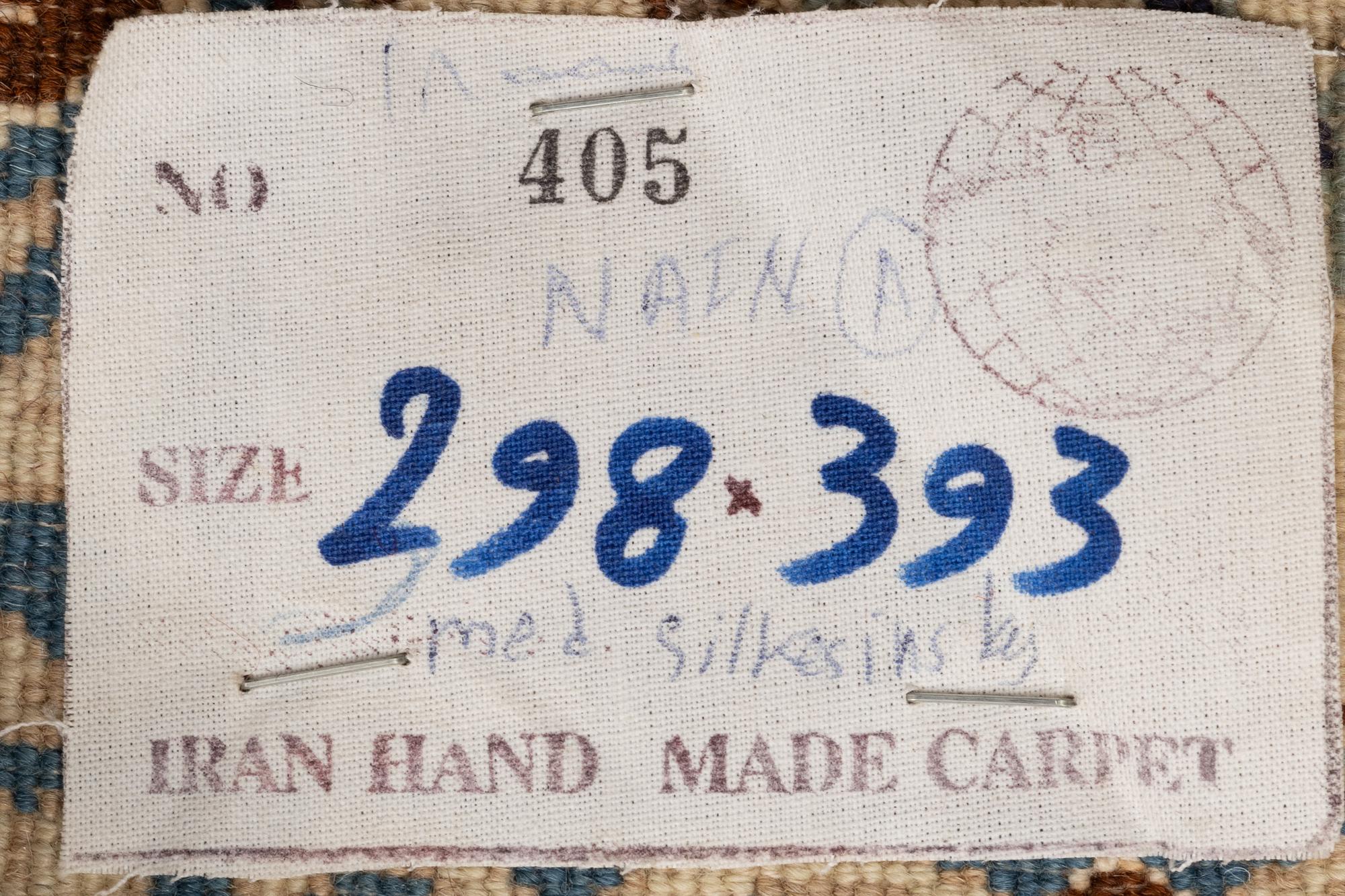 Carpet, Nain, approx. 383 x 294 cm.